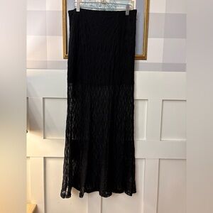 90’s Vintage Sheer Black Lace Skirt Size Large
